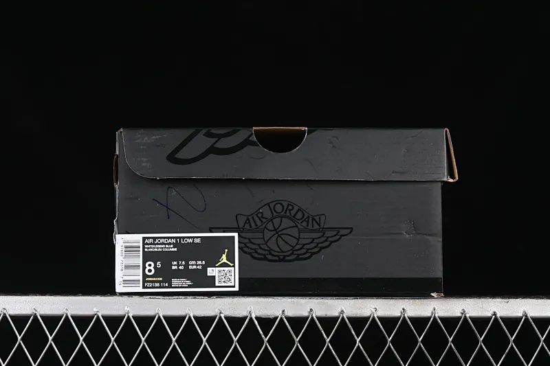 All categories Air Jordan Jordan series basketball shoes Air Jordan 1 Low Air Jordan 1 Low AJ1 Joe 1 patent leather blue cultural low-top casual sneakers FZ2138-114